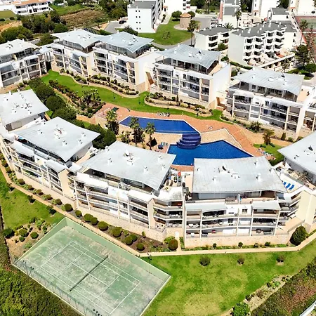 Azure Heaven By Becherish Apartment Albufeira