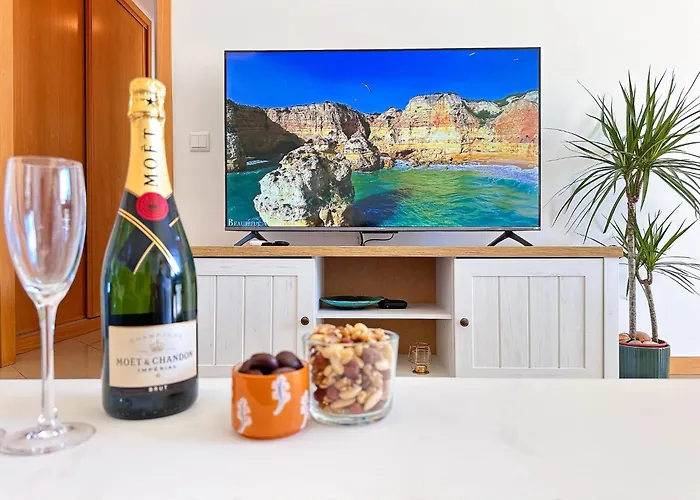 Azure Heaven By Becherish 阿尔布费拉